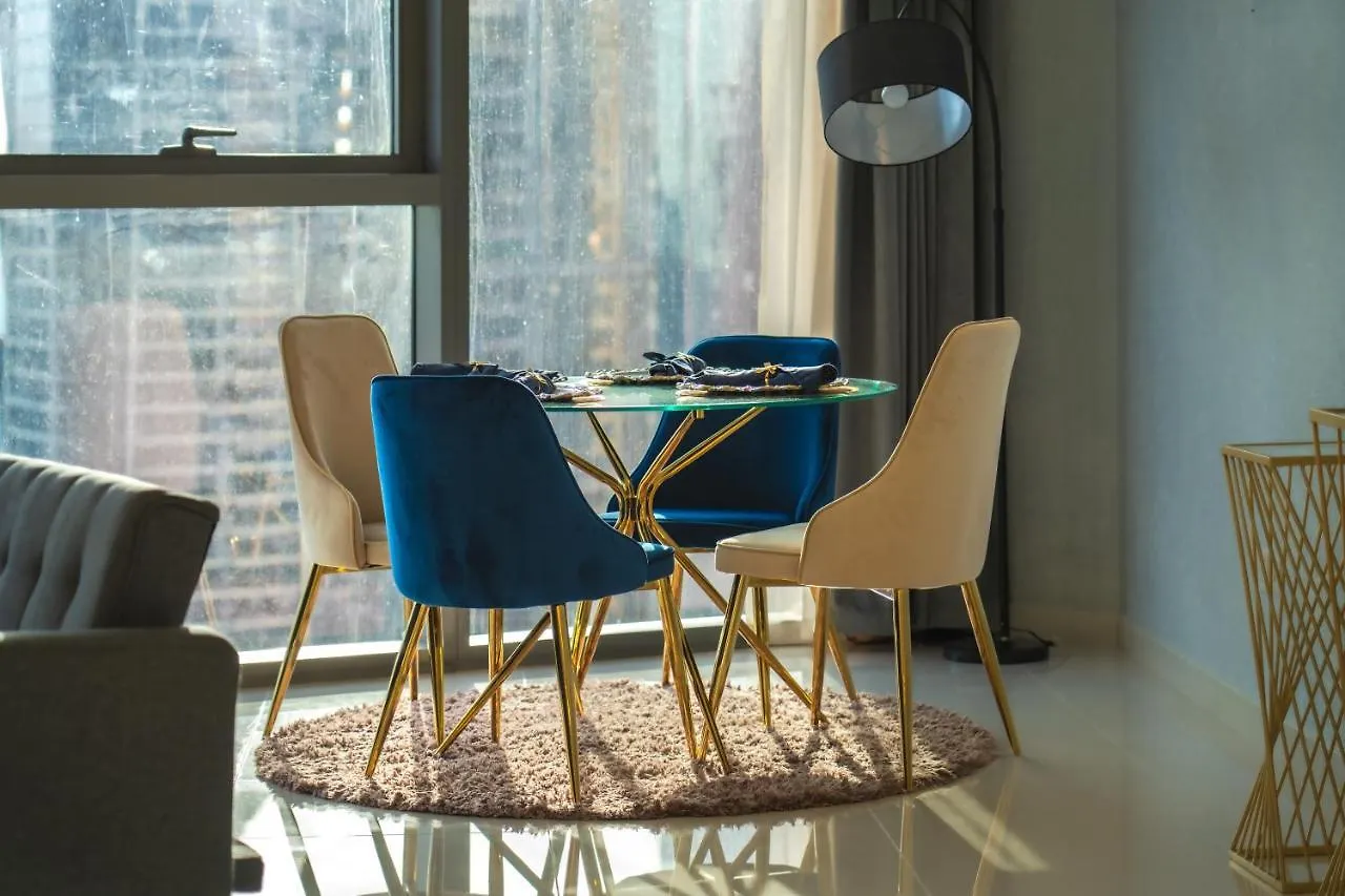 Magical Rooftop Pool In Downtown Dubai With Burj Khalifa & Sea View! Apartment